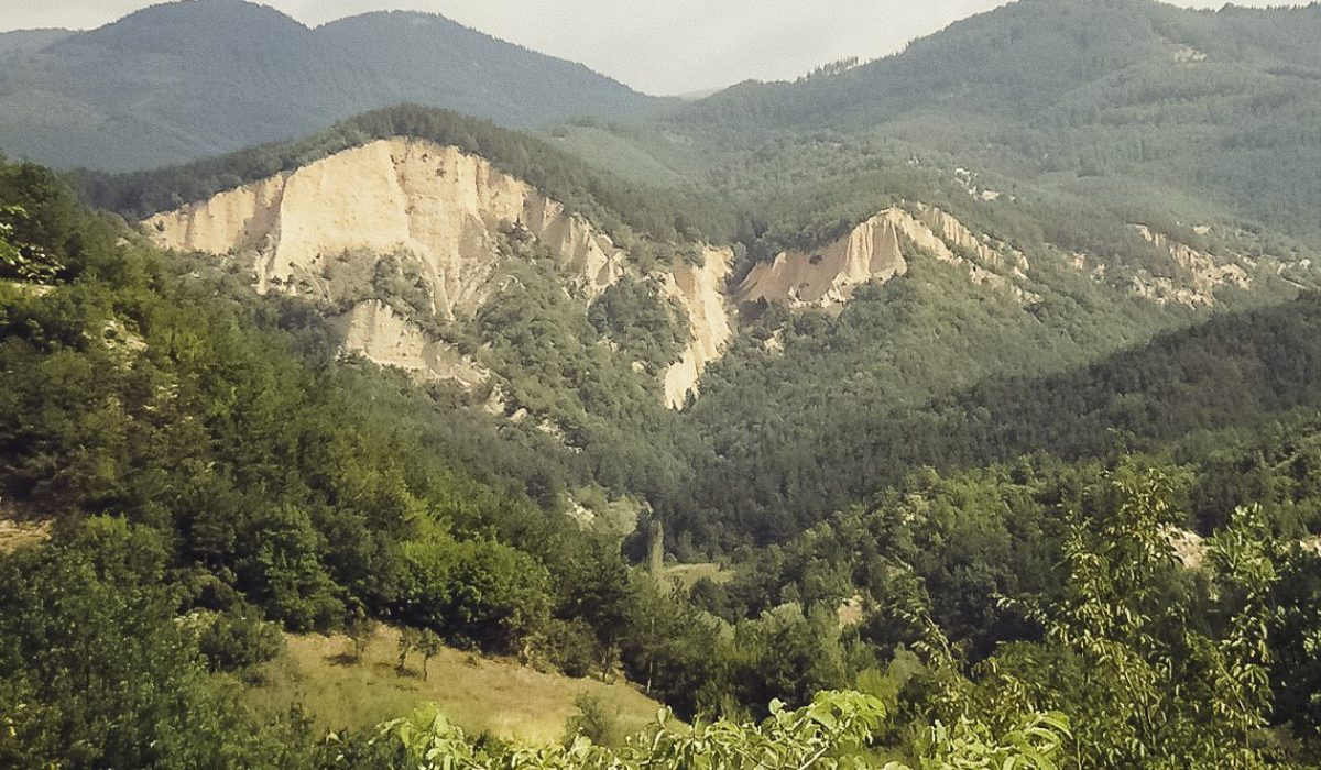The Town of Melnik & The Rozhen Monastery