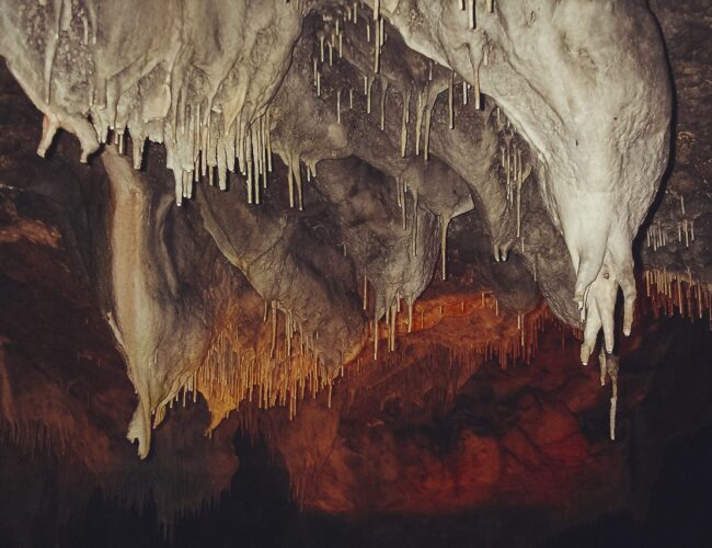 Snejanka Cave