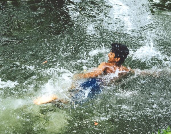 The Swimmers Of Naduvannur