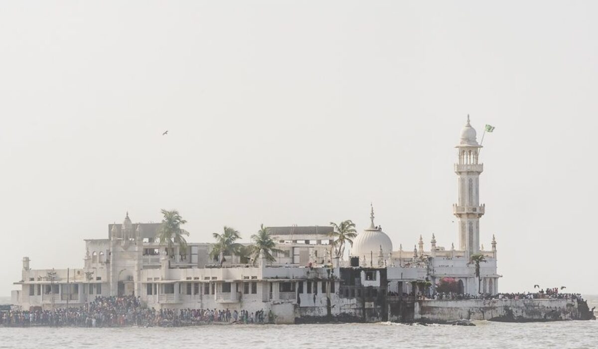 Mumbai: Haji Ali Dargah