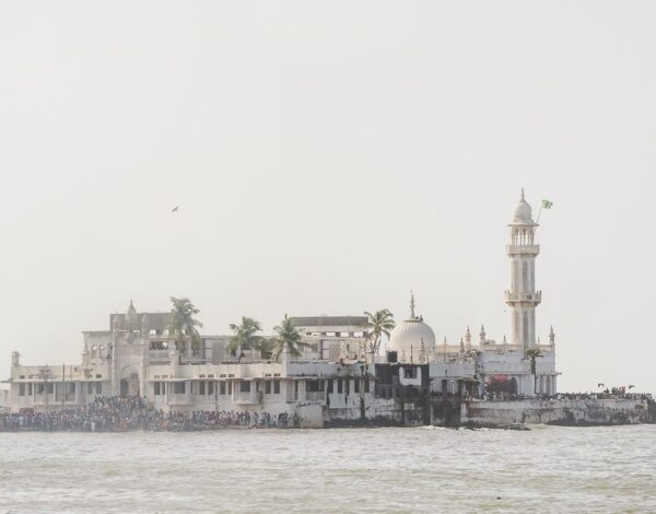 Mumbai: Haji Ali Dargah