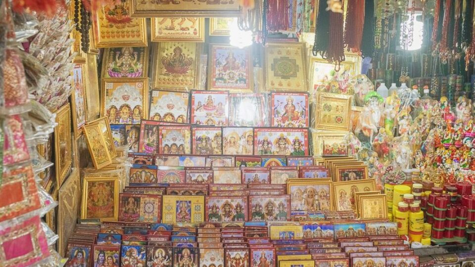 Mumbai: Mahalakshmi Temple & Shree Swaminarayan Gadi Temple