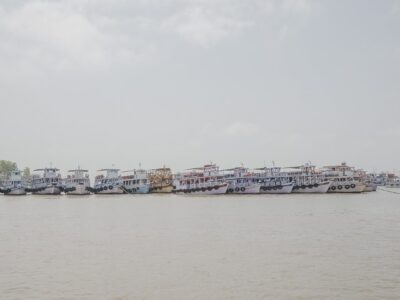 Mumbai: By the Boat