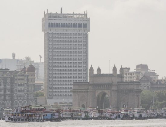 Mumbai: Back by boat