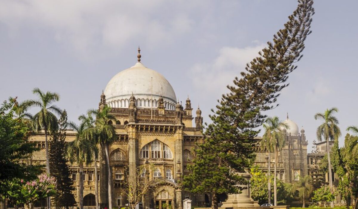 Mumbai: Center