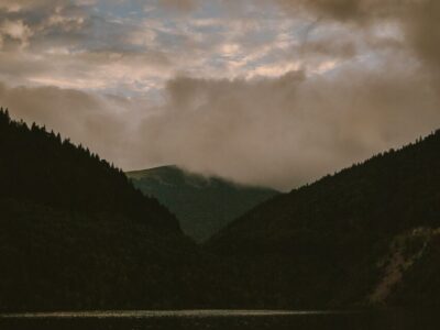 Retezat & Lake “Gura Apelor”