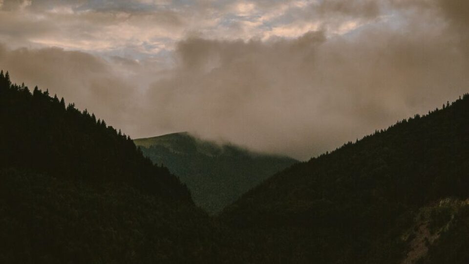 Retezat & Lake “Gura Apelor”