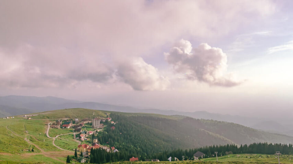 Muntele Mic 1.802 m Hike