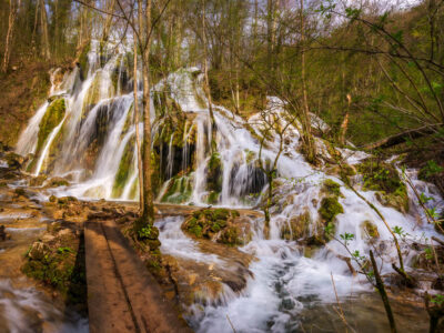 From Sasca Română to Beușnița Waterfall Hike
