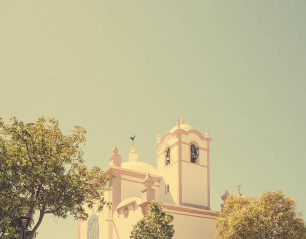 Almacil & Igreja de São Lourenço