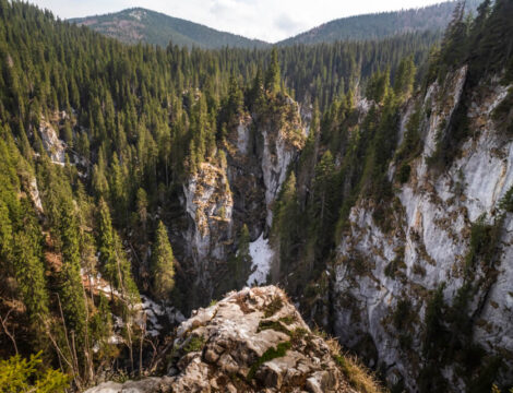 La Balcoane – Cetățile Ponorului Hike