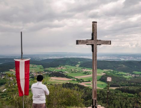 Nature Park Hohe Wand: Hirnflitzstein 611m & Herrgottschitzerhaus 826m