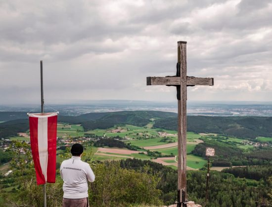 Nature Park Hohe Wand: Hirnflitzstein 611m & Herrgottschitzerhaus 826m