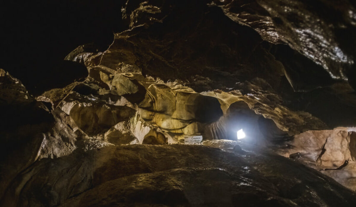 Nix Höhle