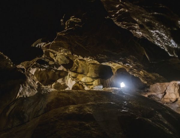 Nix Höhle