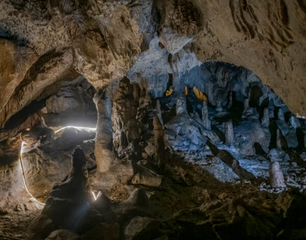 Nature Park Hohe Wand: Einhornhöhle