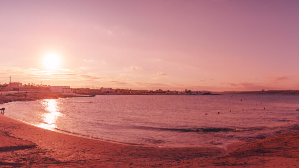 Stopover at White Tower Beach