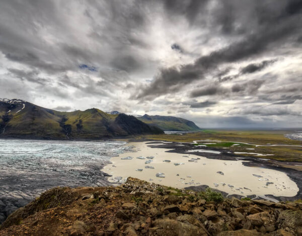 ICELAND – Clouds, Water and Ice