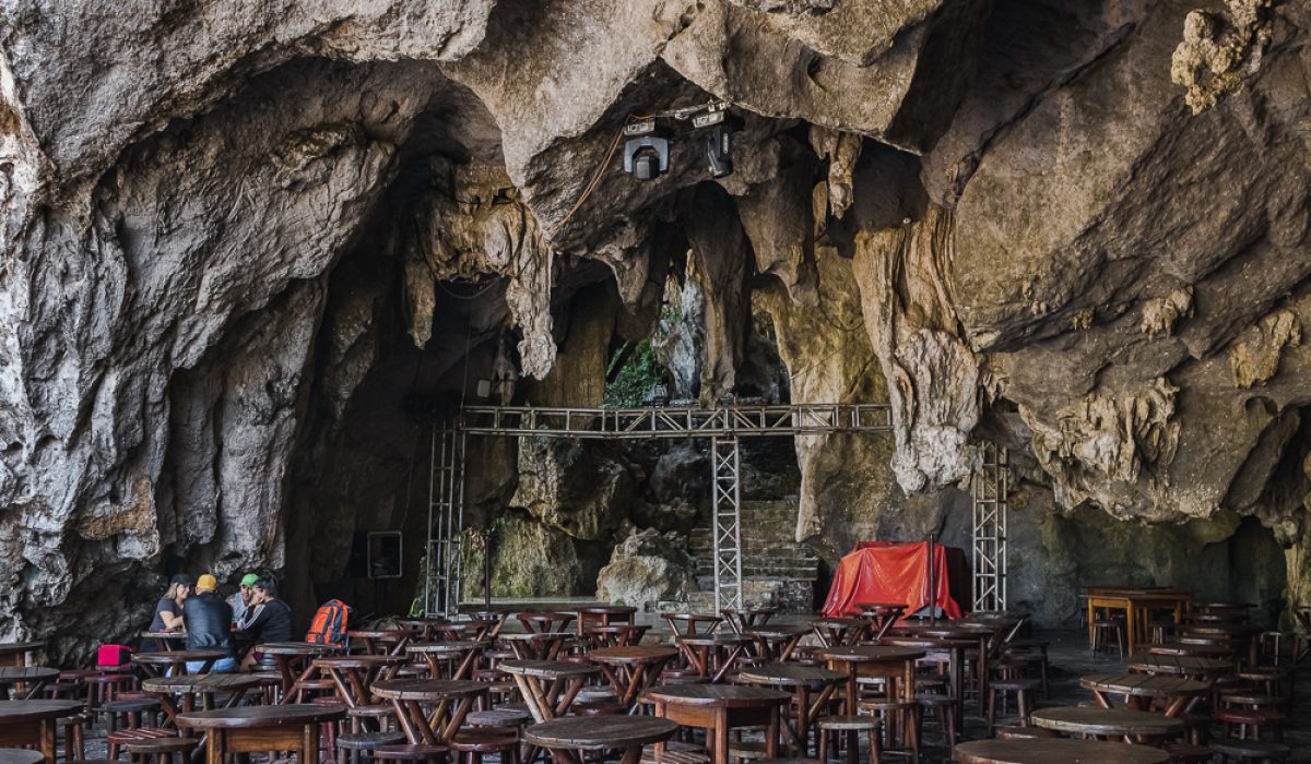 Hike: Cueva de San Miguel