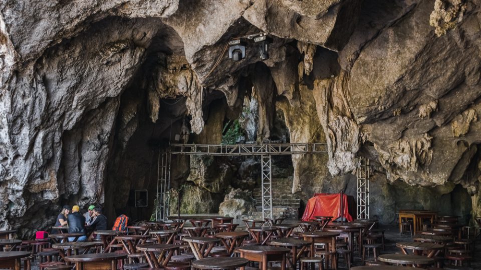 Hike: Cueva de San Miguel