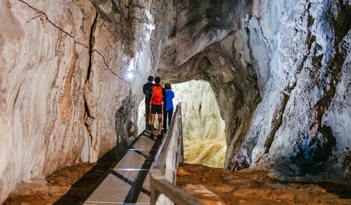 Ionele´s Door Cave